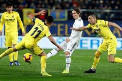 冠军争夺激烈！法甲赛场上演五场激战